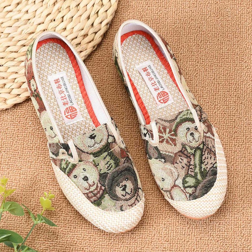 Spring and summer new style old Beijing cloth shoes girls Korean casual shoes with one foot breathable lazy canvas shoes girls