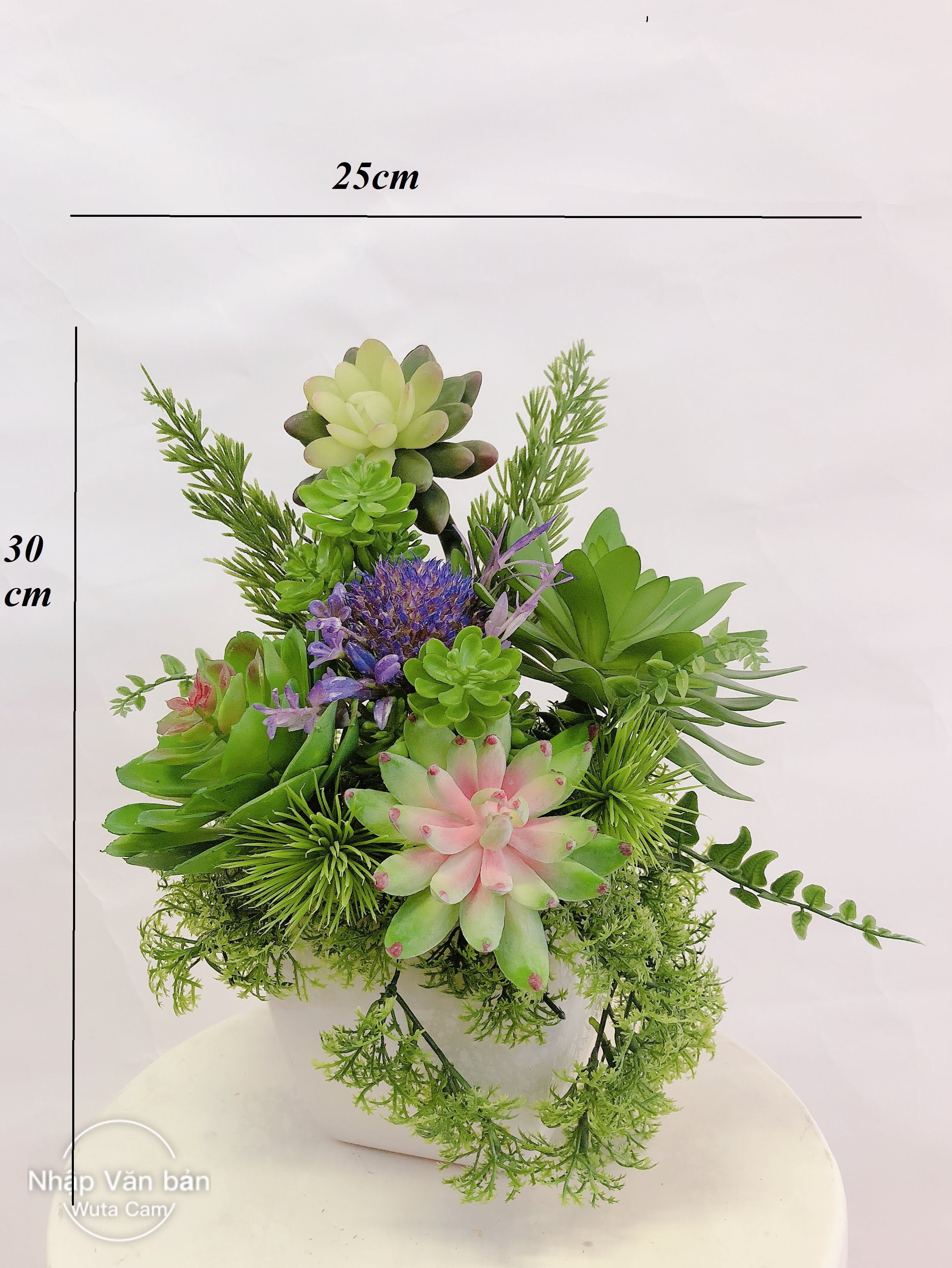 Bình hoa đá màu xanh tự nhiên
