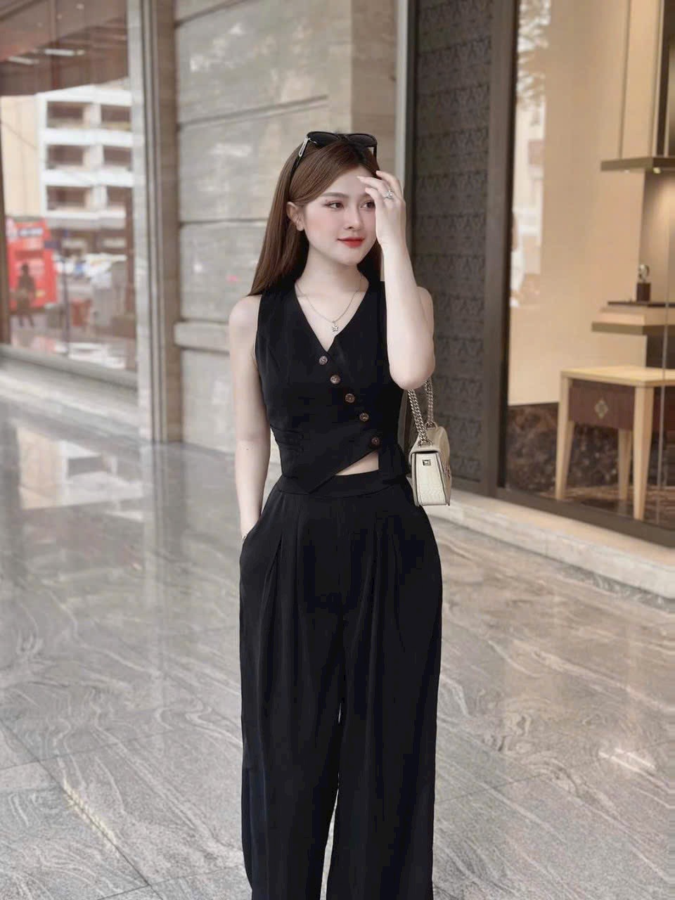 SET ÁO KIỂU ĐÍNH NÚT  3 MÀU Y HÌNH