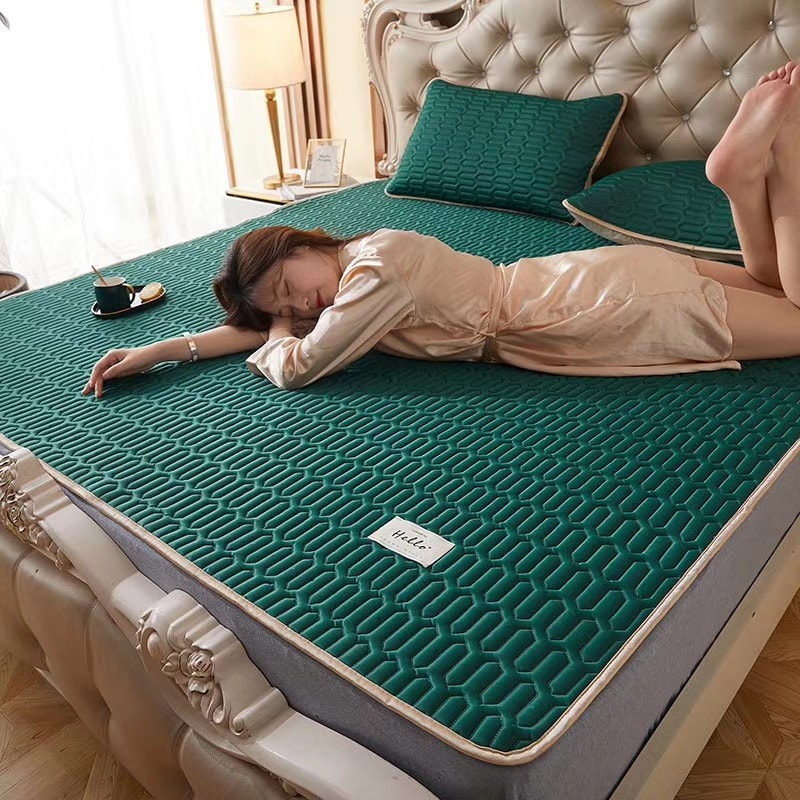 Chiếu điều hòa Tencel cao su non loại trơn - Tặng kèm 02 vỏ gối cùng màu