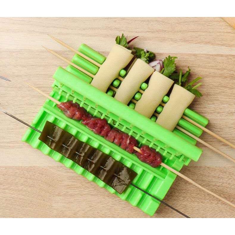 DỤNG CỤ KẸP LÀM THỊT XIÊN , XIÊN NƯỚNG CÁ VIÊN 3 TRONG 1 SIÊU NHANH SIÊU TIỆN LỢI
