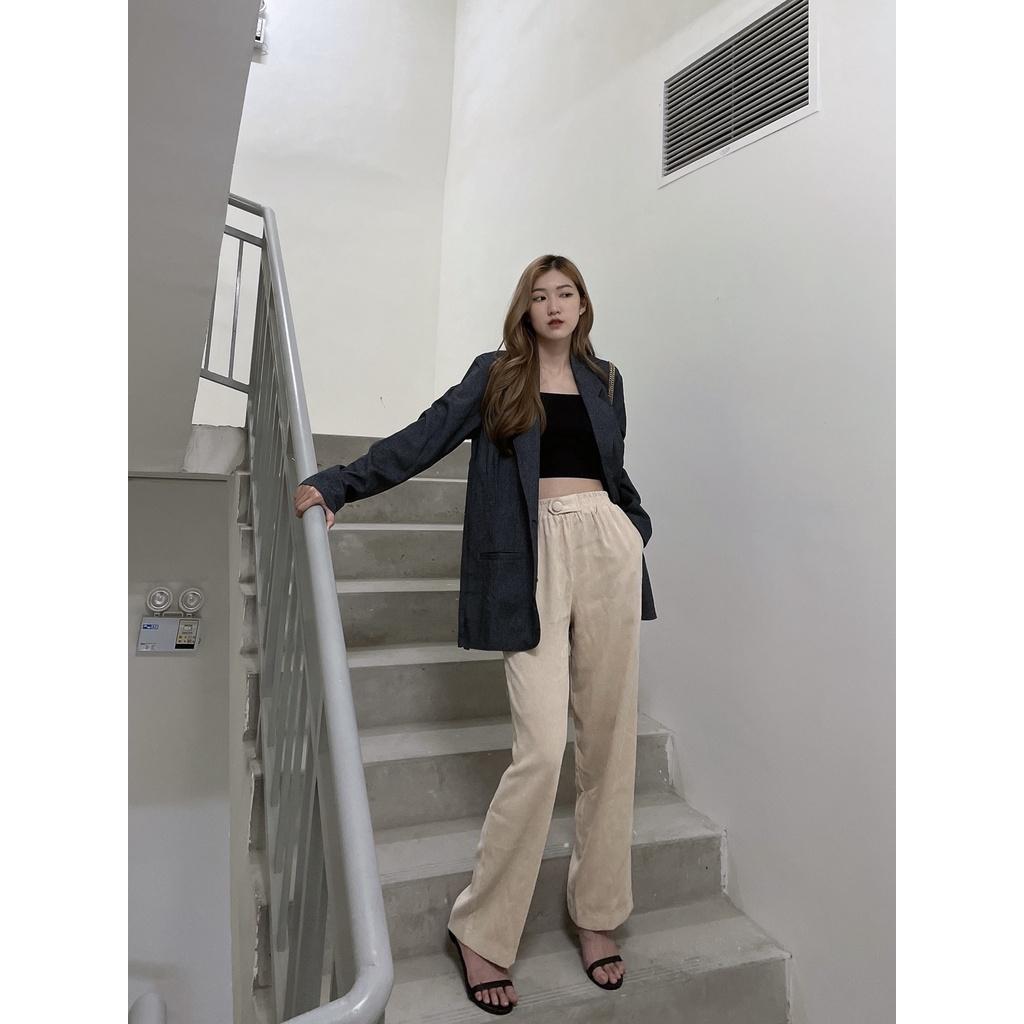 Áo Vest Nữ, Cách Điệu Hai Túi, Màu Đen - Lovadova 21O11C002