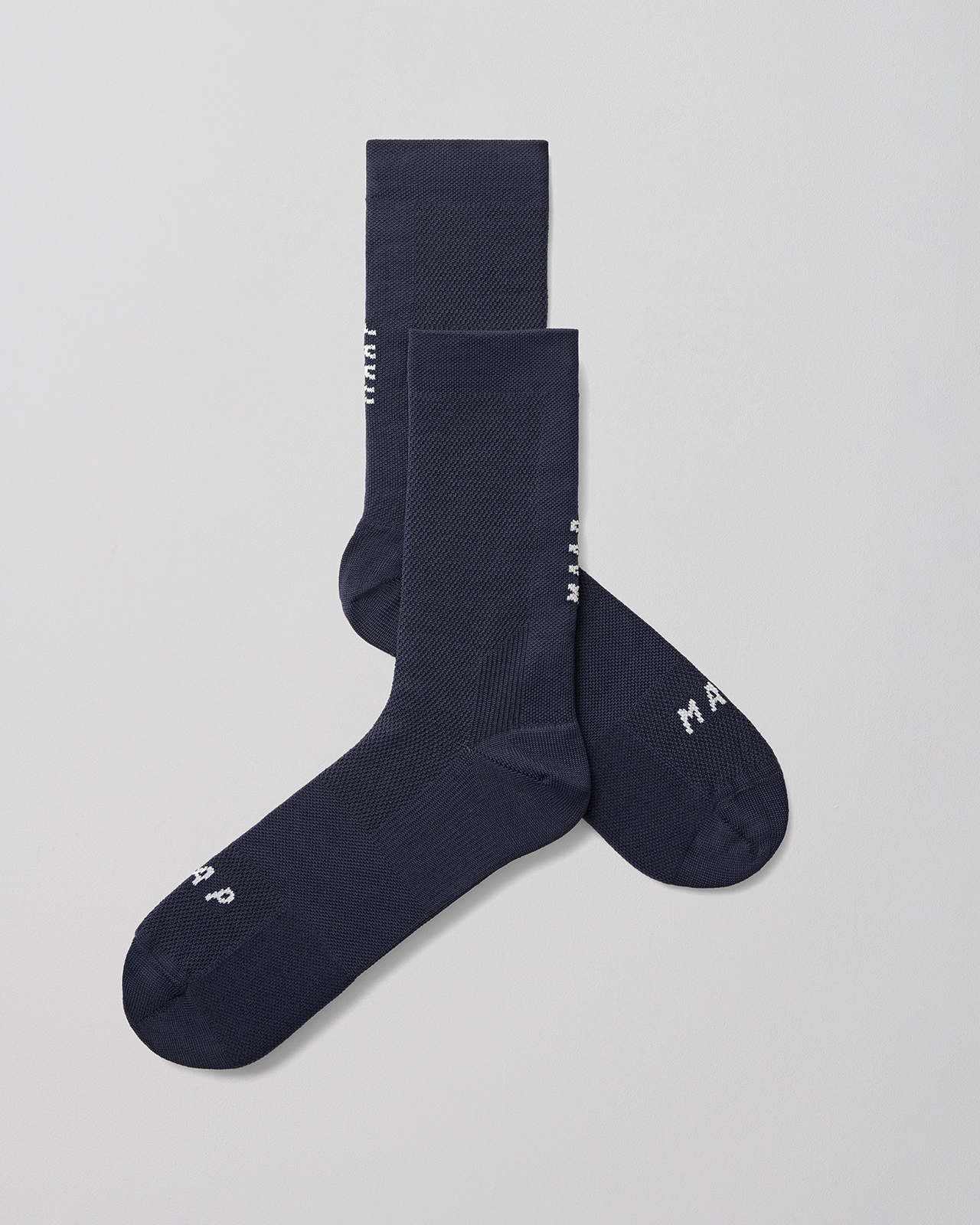 Vớ Thể Thao Đạp Xe/ Chạy Bộ MAAP Division Sock