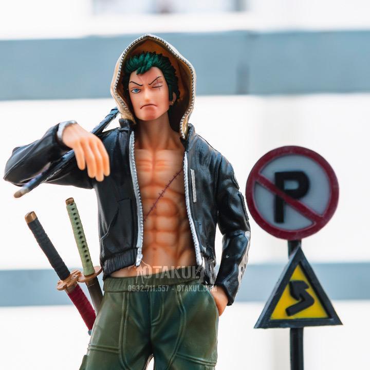 Mô Hình Figure Zoro Street Style - One Piece