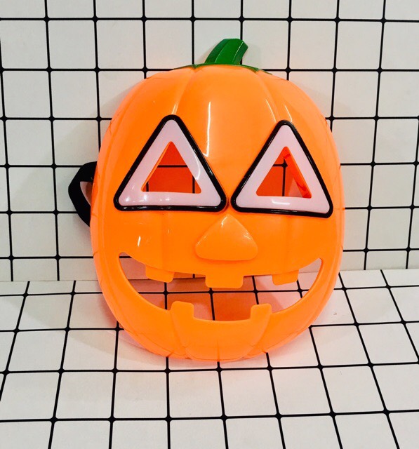 Mặt nạ bí ngô có đèn hoá trang halloween