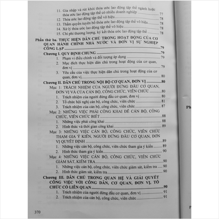 Sách Luật Thực Hiện Dân Chủ Ở Cơ Sở - Phát Huy Quyền Làm Chủ Của Công Dân Tại Xã, Phường, Thị Trấn, Tại Thôn, Tổ Dân Phố, Cơ Quan, Đơn Vị, Tổ Chức Có Sử Dụng Lao Động - V2228T