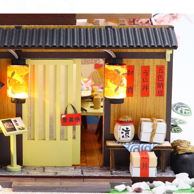 Mô hình nhà DIY Doll House Gibbon Sushi Kèm Mica Chống bụi