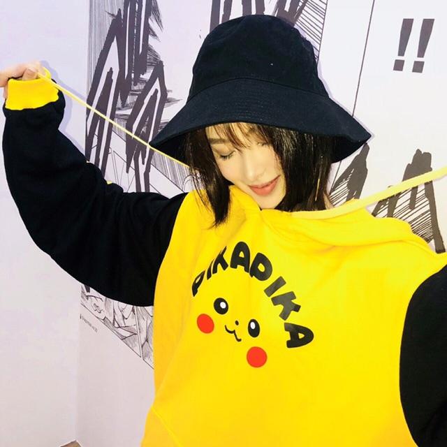 Áo hoodie nam nữ in kí tự