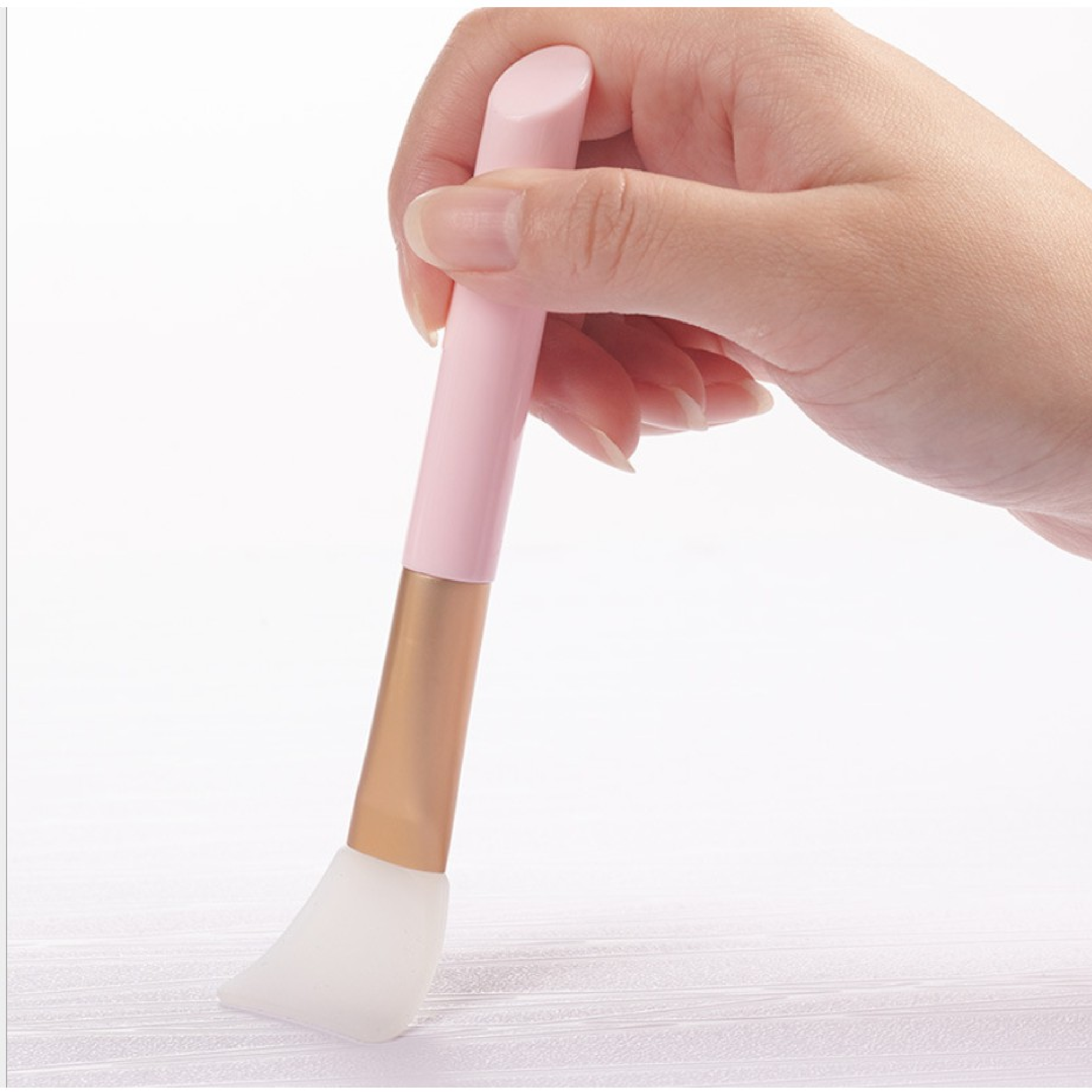 Cọ Quét Mặt Nạ Sillicon Cao Cấp - Chổi quét mặt nạ giúp mặt nạ mỏng và mềm mịn - Thiết kế nhỏ gọn, dễ cầm, lâu bền, hiện đại