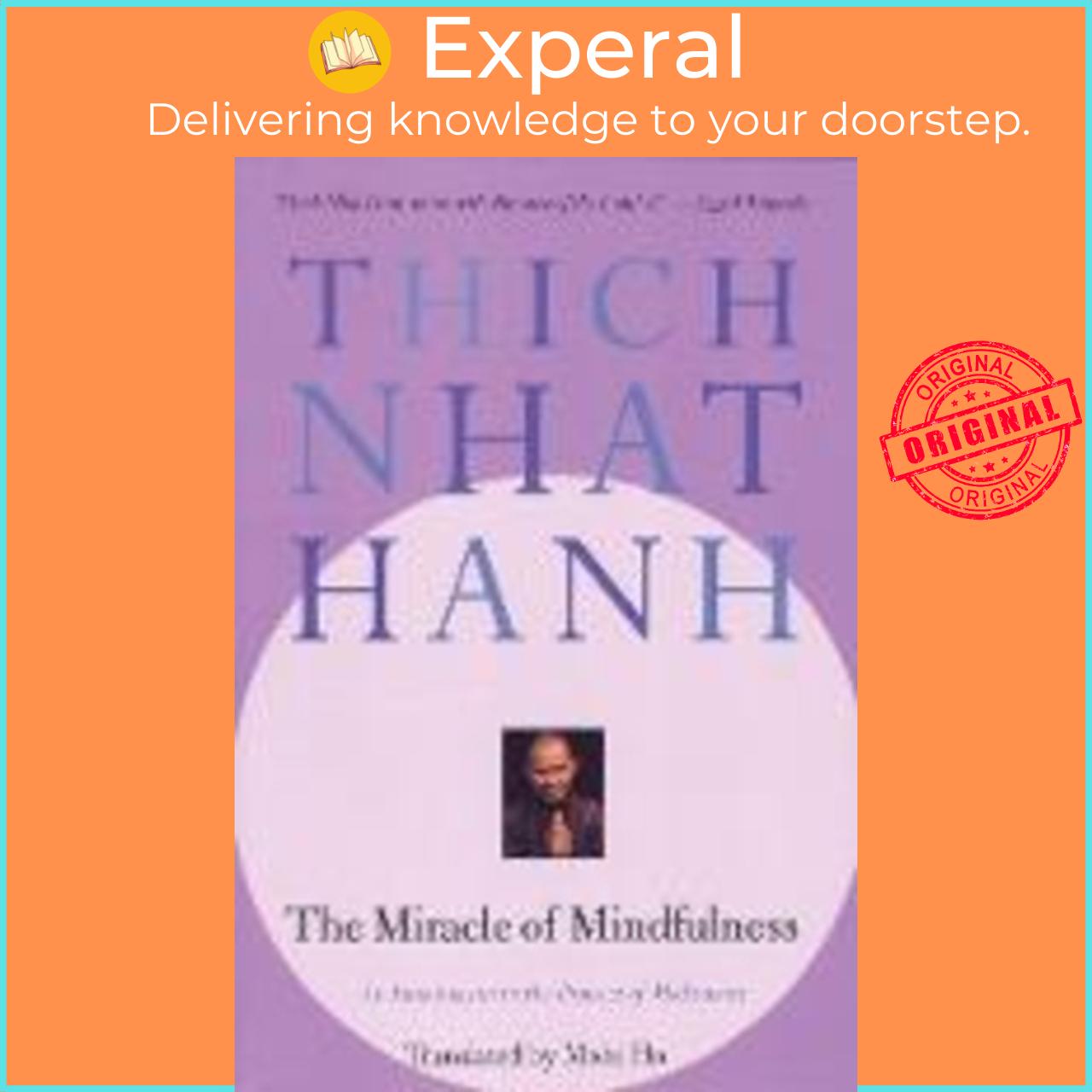 Hình ảnh Sách - The Miracle of Mindfulness : An Introduction to the Practice of Medita by Thich Nhat Hanh (US edition, paperback)
