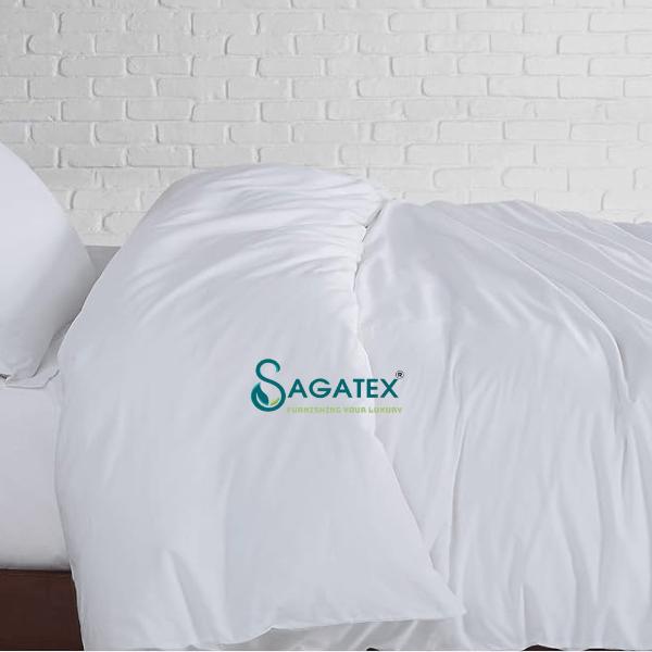 Vỏ Chăn Khách Sạn SAGATEX Công Nghệ Dệt Tiên Tiến Không Xù Lưu Thông Khí Tốt Mát Mẻ - 1m8 x 2m