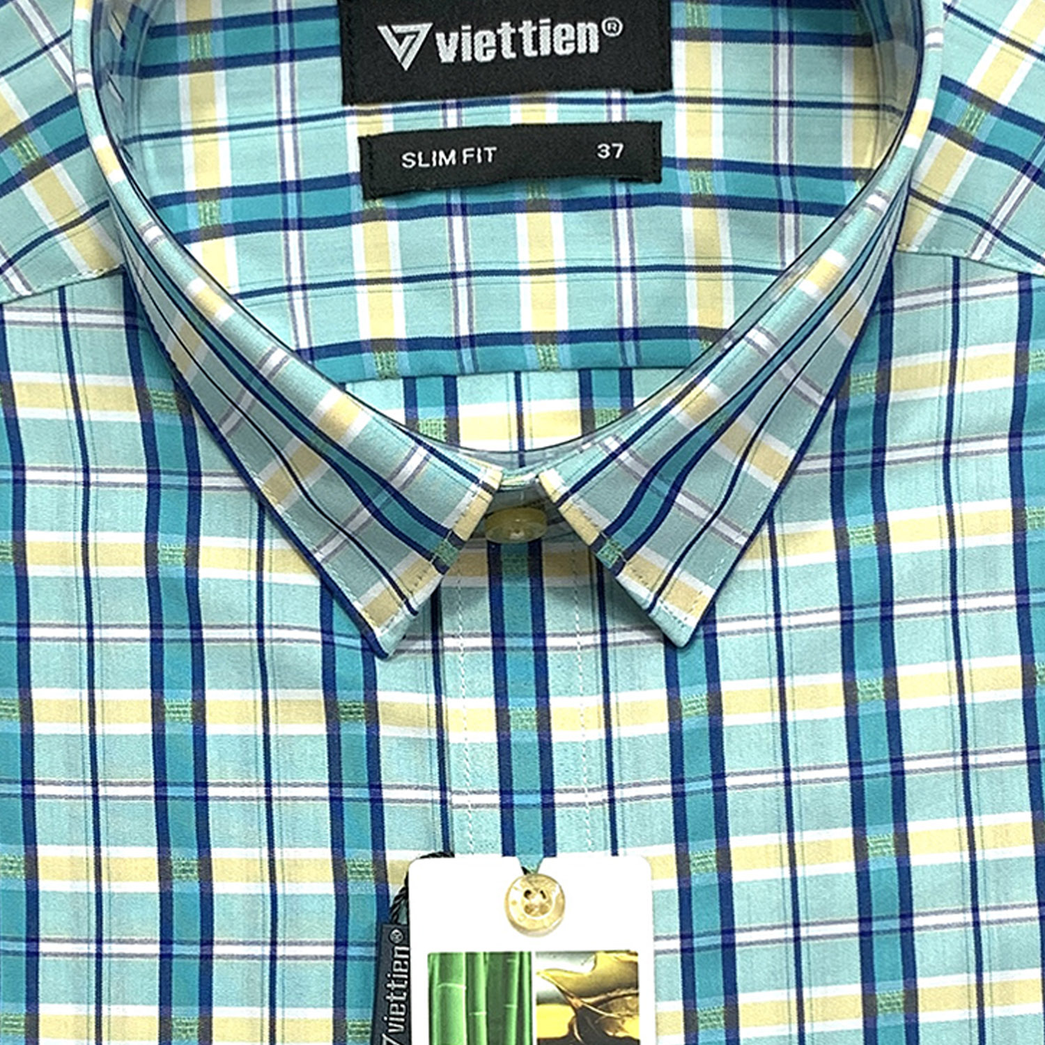 Viettien - Áo sơ mi nam ngắn tay xẻ tà lai ngang 8N3631 ca rô phom slim fit may ôm dành cho giới trẻ hoặc trung niên thích phong cách trẻ