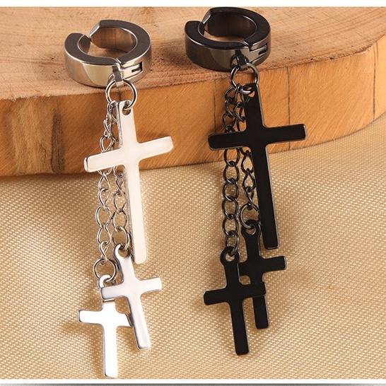 Khuyên tai kẹp 3 THÁNH GIÁ độc đáo màu đen không cần bấm lỗ dành cho nam và nữ