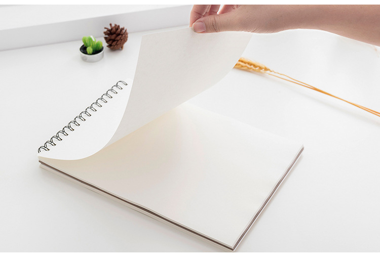 Sổ Ký Hoạ Gáy Lò Xo Cao Cấp A4 Sketchbook ( Sổ Vẽ) - Giao Mẫu Ngẫu Nhiên