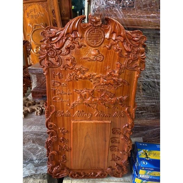 Đốc lịch mã đáo gỗ hương
