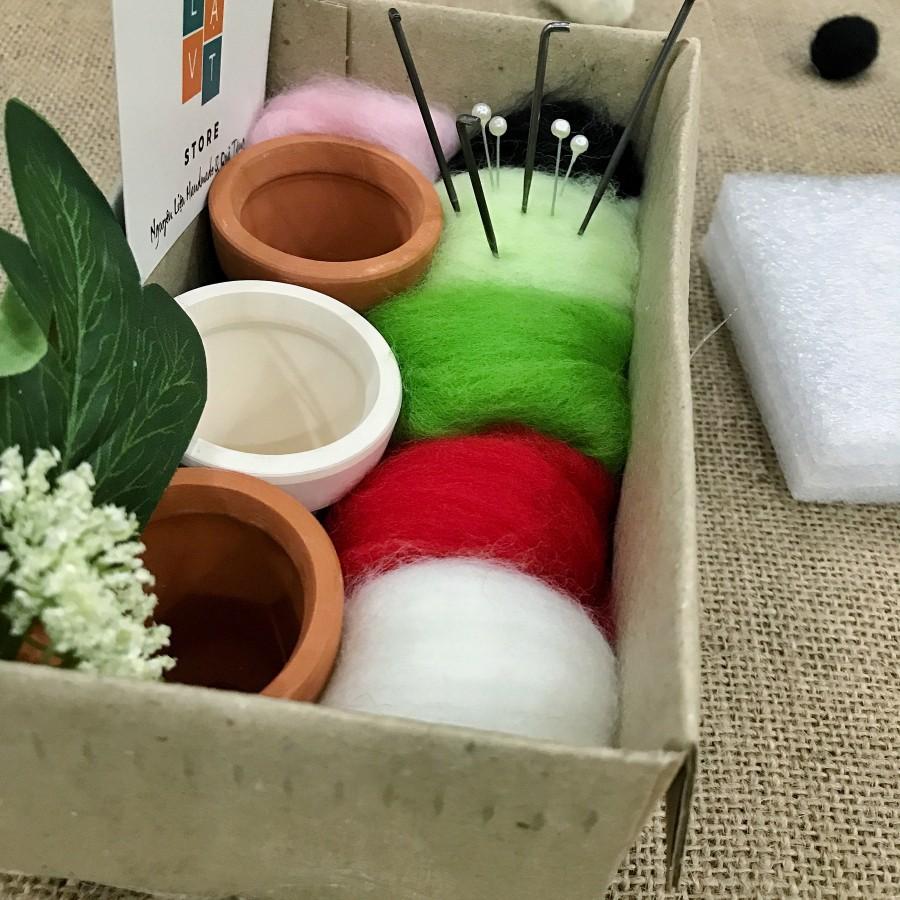 KIT Len Chọc đủ nguyên liệu làm cây xương rồng - Needle felting