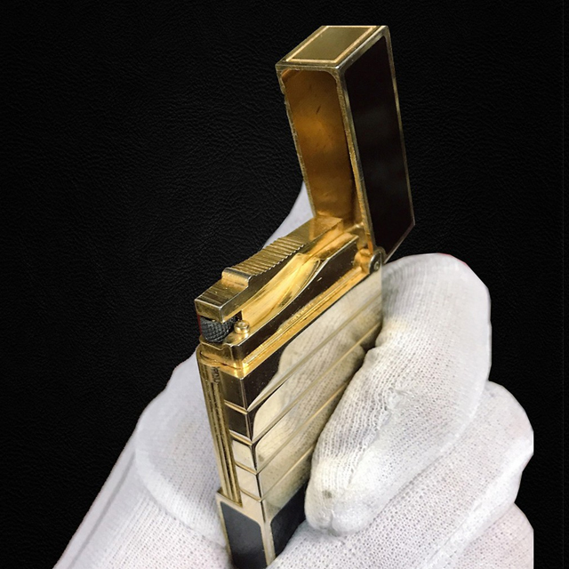 Vỏ Hột Quẹt Bật Lửa Upon D321V Họa Tiết Sơn Mài Đen Kẻ Ngang Đẹp Độc Lạ - Dùng Gas Đá Cao Cấp