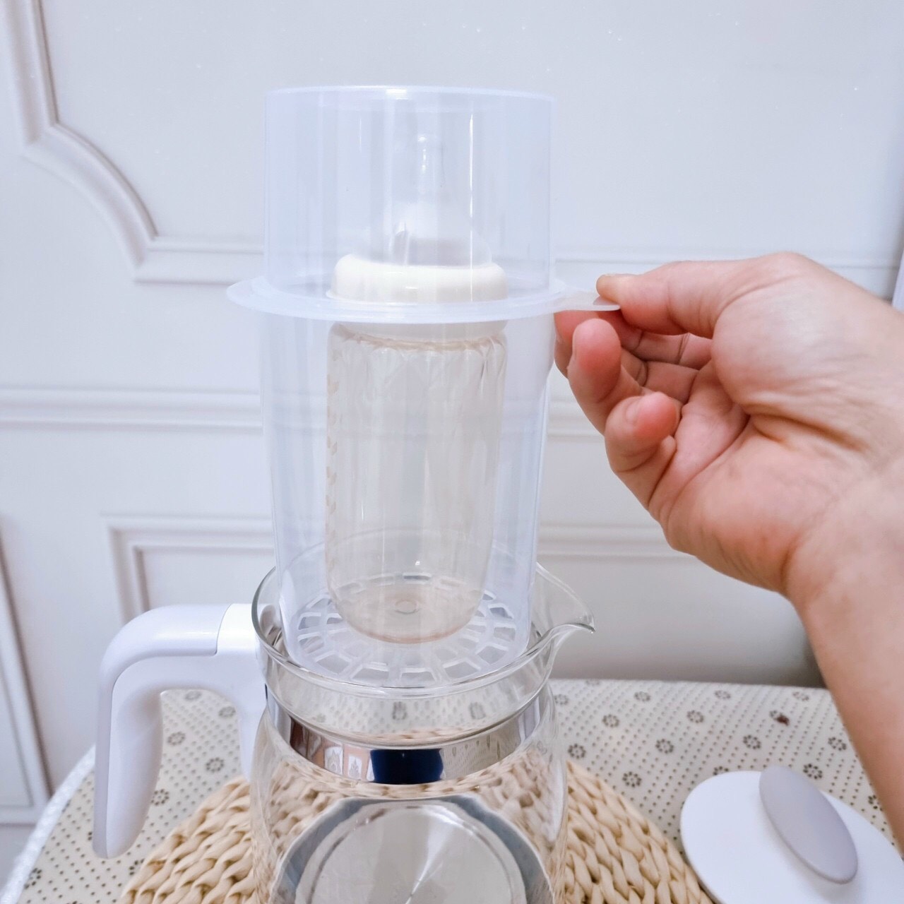 Ấm đun nước CHIBÉ CB002 thông minh pha sữa cho bé, điều khiển từ xa, giữ nhiệt 72h hàng chính hãng