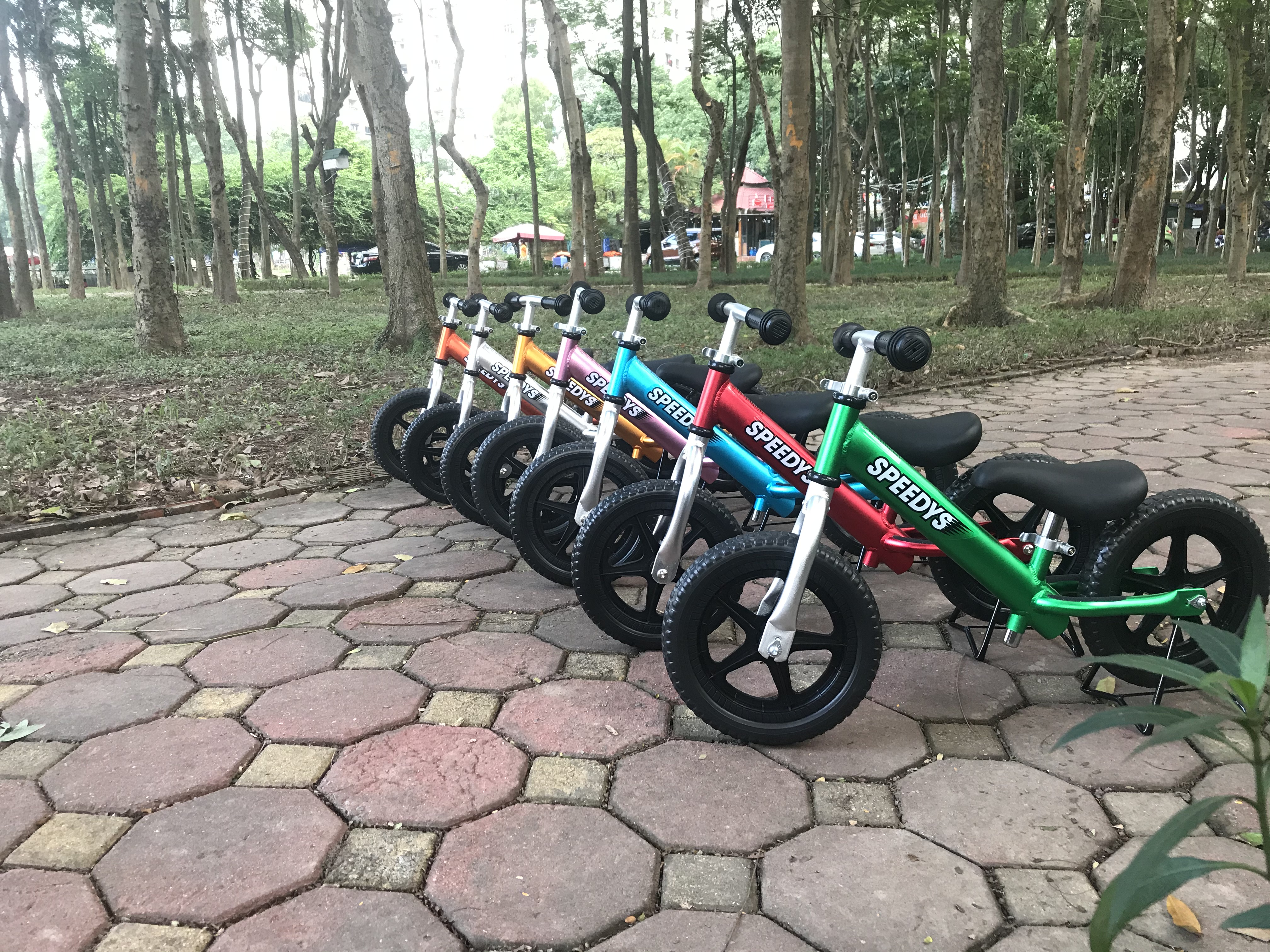Xe Thăng Bằng SPEEDYS VÀNG Khung nhôm cao cấp
