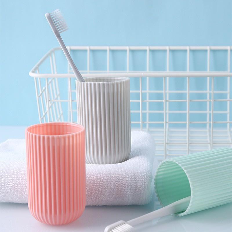 Hộp đựng bàn chải, kem đánh răng cao cấp mẫu mới