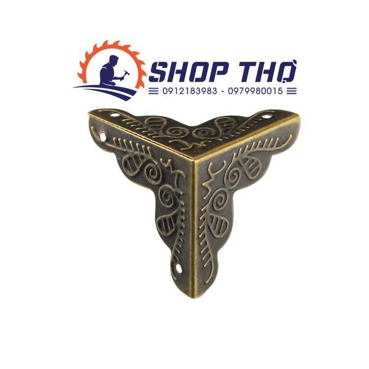 Bịt góc hộp C072 màu đồng , màu vàng
