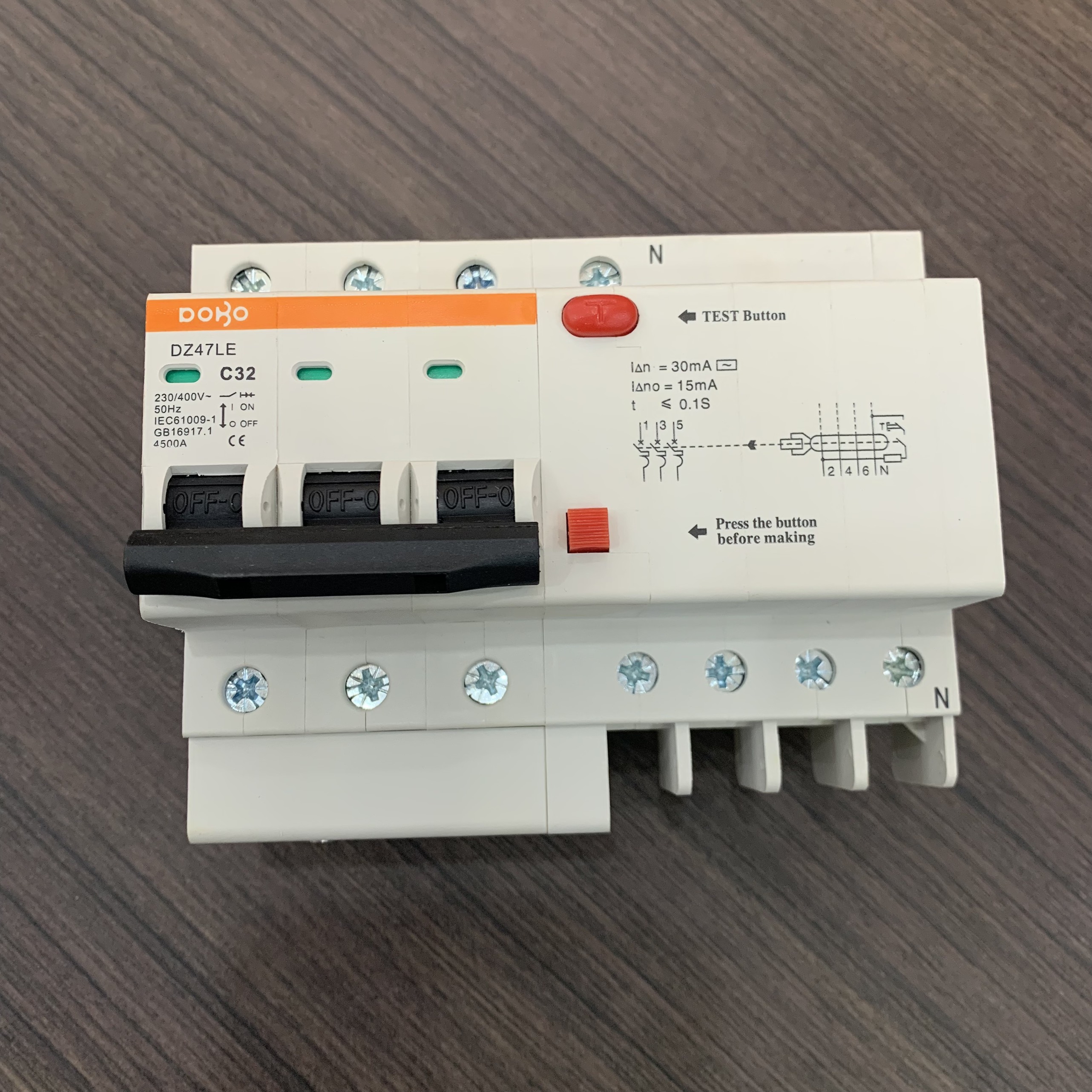 Cầu Dao Chống Giật 3 Pha Dobo Electric Korea - Trắng