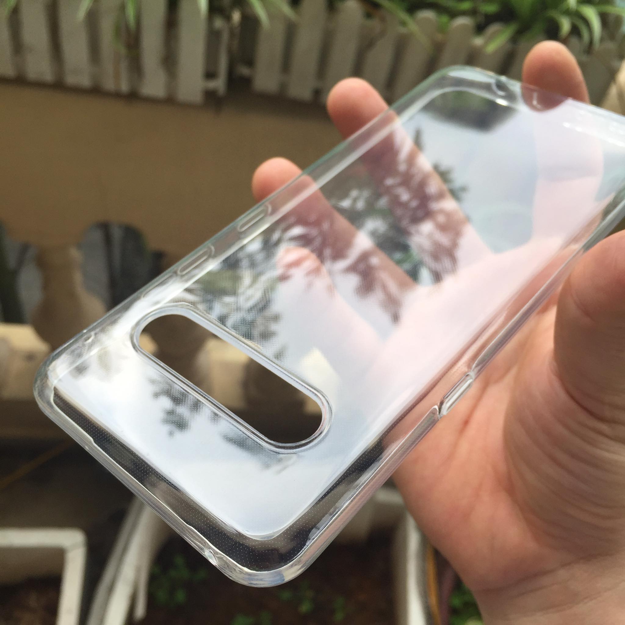 Ốp lưng silicon Gor cho LG V60 siêu mỏng, có gờ cao bảo vệ camera- Hàng nhập khẩu