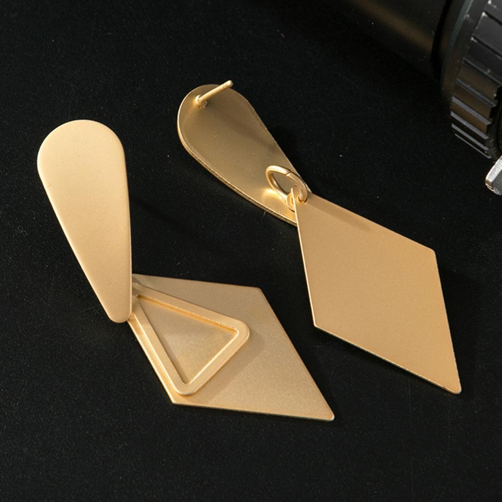 Women Metal Earrings Dangle Ear Stud Fashionable Earrings Gift Golden