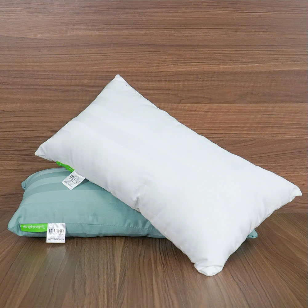 Gối lông vũ nhân tạo em bé TATANA + Tặng áo gối ( Màu ngẫu nhiên )