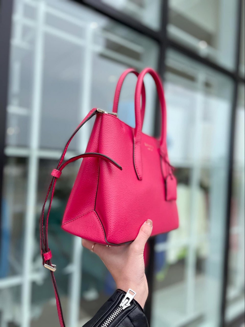Túi kate small top zip satchel màu đỏ hồng 24*19*14cm WKRU6114