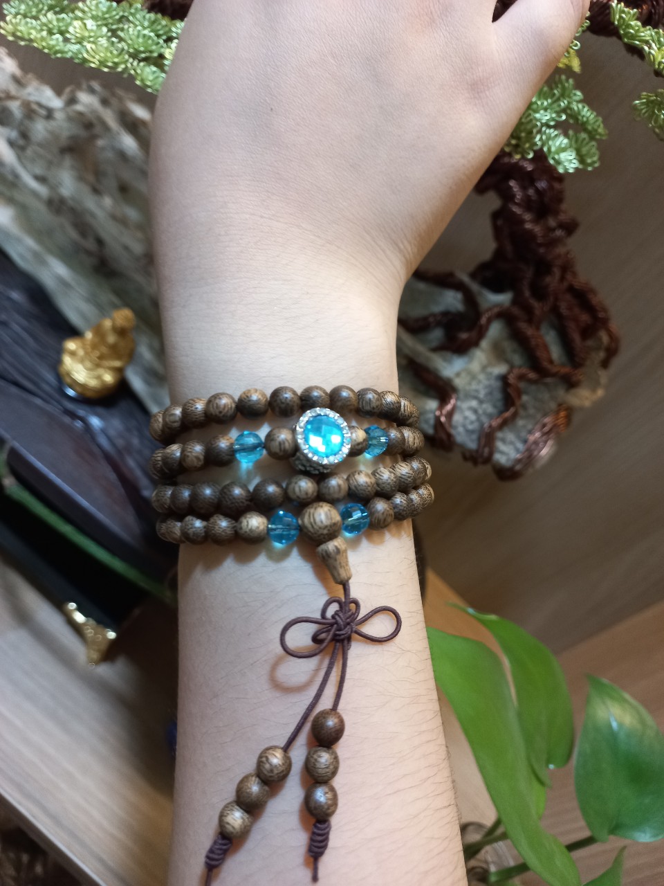 Vòng tay Trầm hương 108h mix charm radian theo mệnh