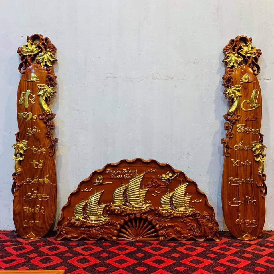 Cặp câu đối cha mẹ + tranh cánh quạt thuận buồm xuôi gió bằng gỗ hương đỏ