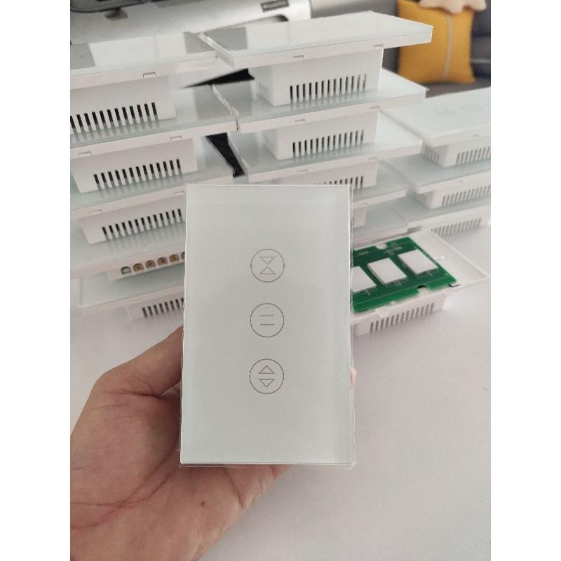 Công tắc điều khiển Rèm cảm ứng WIFI - TUYA