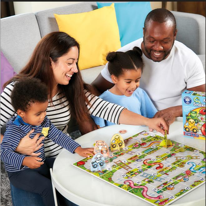 Trò chơi trí tuệ My First Snakes &amp; Ladders - Orchard Toys khuyến khích thảo luận, phối hợp tay mắt