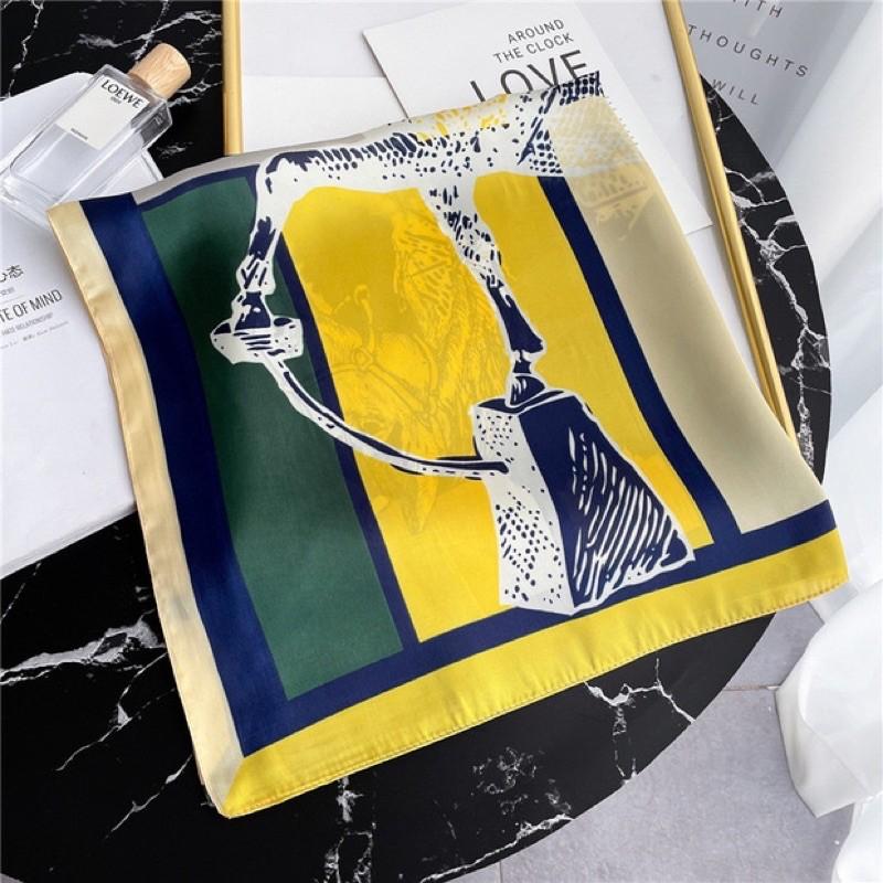 Khăn turban lụa vuông choàng cổ size 70x70cm in hình con ngựa