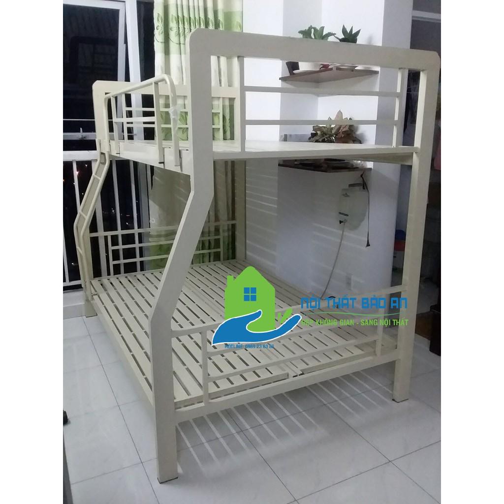 Giường sắt 2 tầng hộp vuông sắt 4x8 màu kem kích thước từ (1M2 X 1M4, 1M2 X 1M6, 1M4 X 1M6)