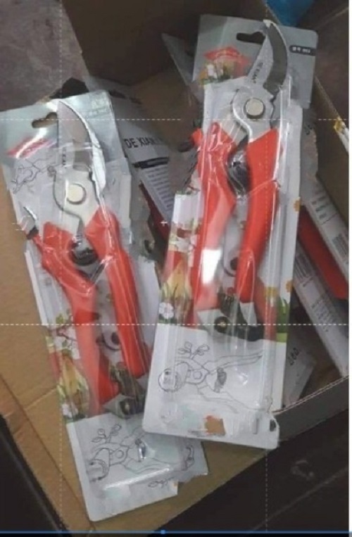 Kéo cắt, tỉa cây cảnh