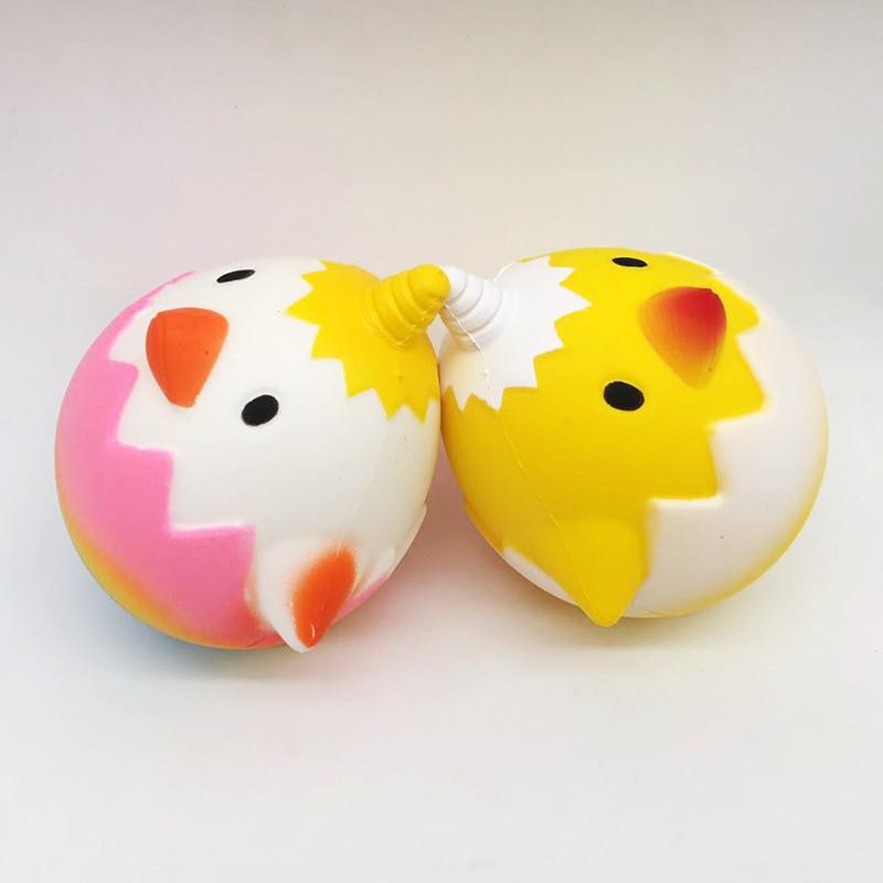 ĐỒ CHƠI SQUISHY GÀ CON TRONG TRỨNG 1 SỪNG