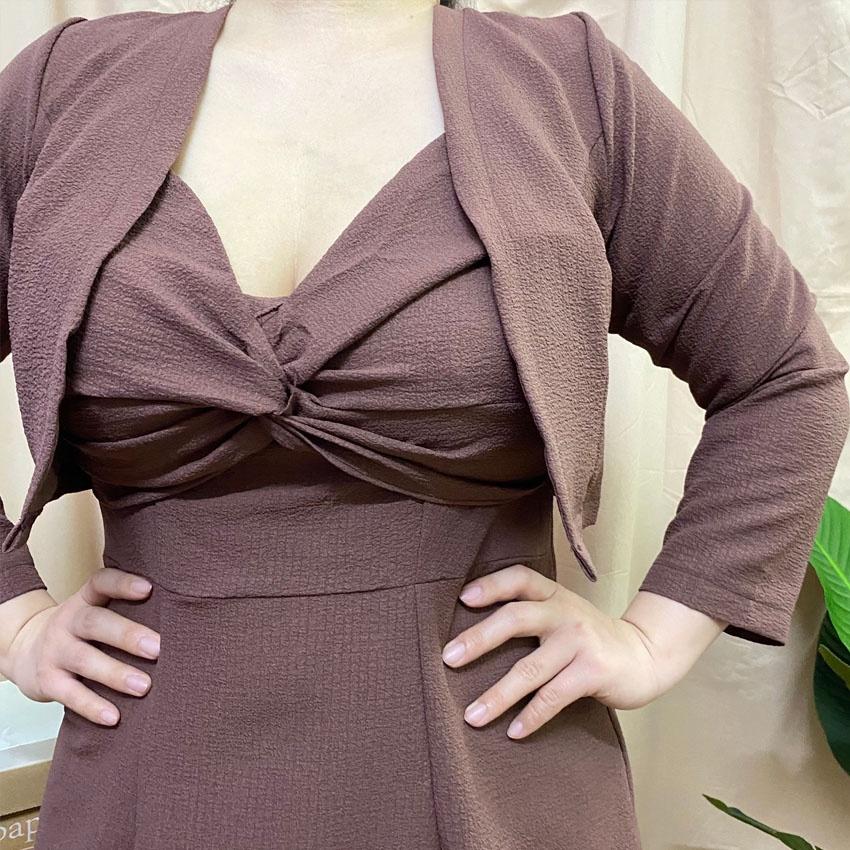 Set đầm dây nâu kèm áo khoác ChubbyBigsize