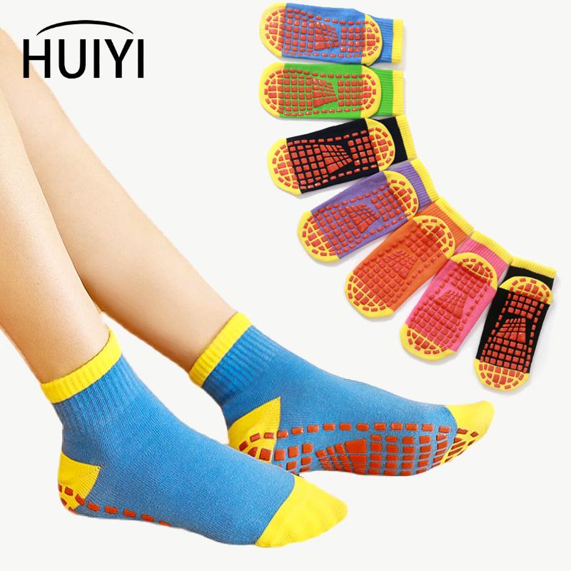 Vớ tấm bạt không trượt, Yoga Pilates Bầy bó sát với áo khoác, đôi vớ cotton chống trượt trong nhà Color: black Size: L