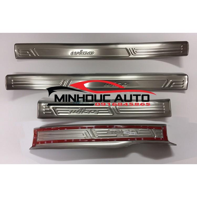 Bộ 4 Ốp bậc trong xe WIGO