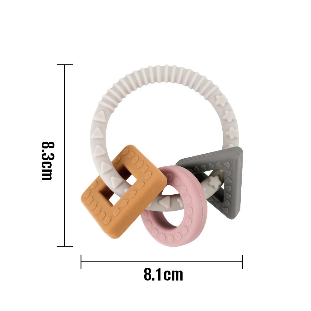 Gặm nướu silicone hình xúc xắc Haakaa. Không chứa BPA, PVC và phthalate. Hỗ trợ quá trình mọc răng của bé, thích hợp cho bé từ 6 tháng tuổi