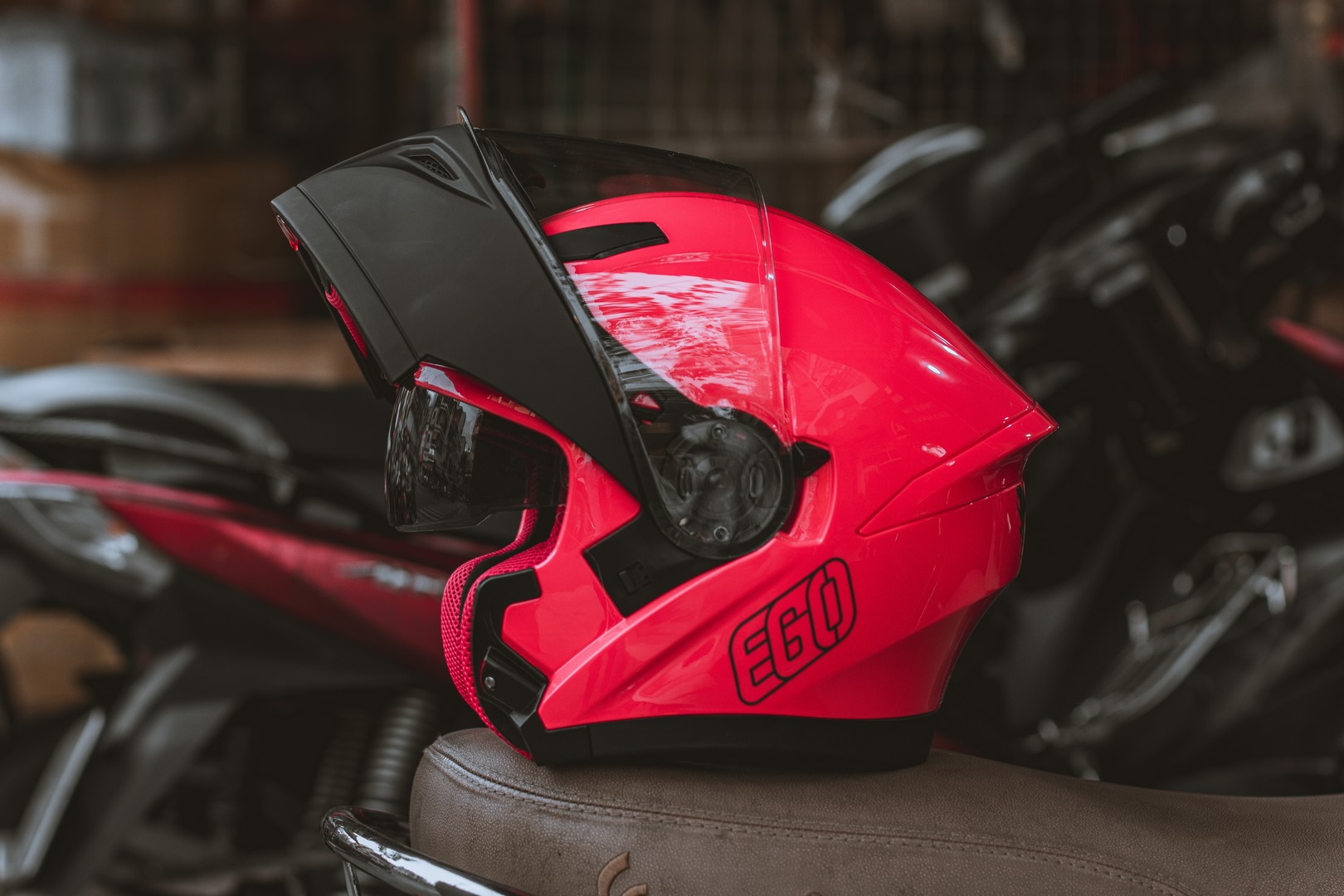 MŨ BẢO HIỂM FULLFACE LẬT HÀM EGO E-9 - GARA20