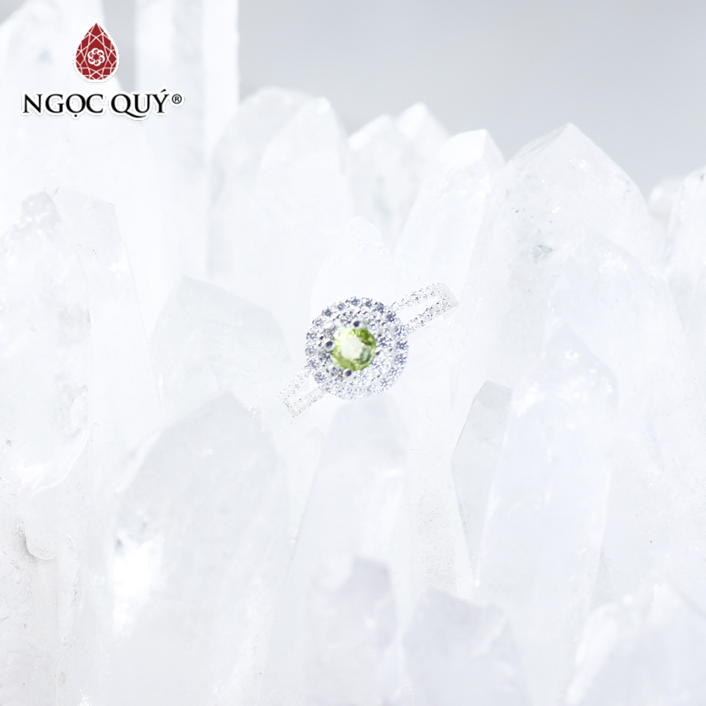 Nhẫn bạc nữ đá Peridot mệnh hỏa, mộc - Ngọc Quý Gemstones