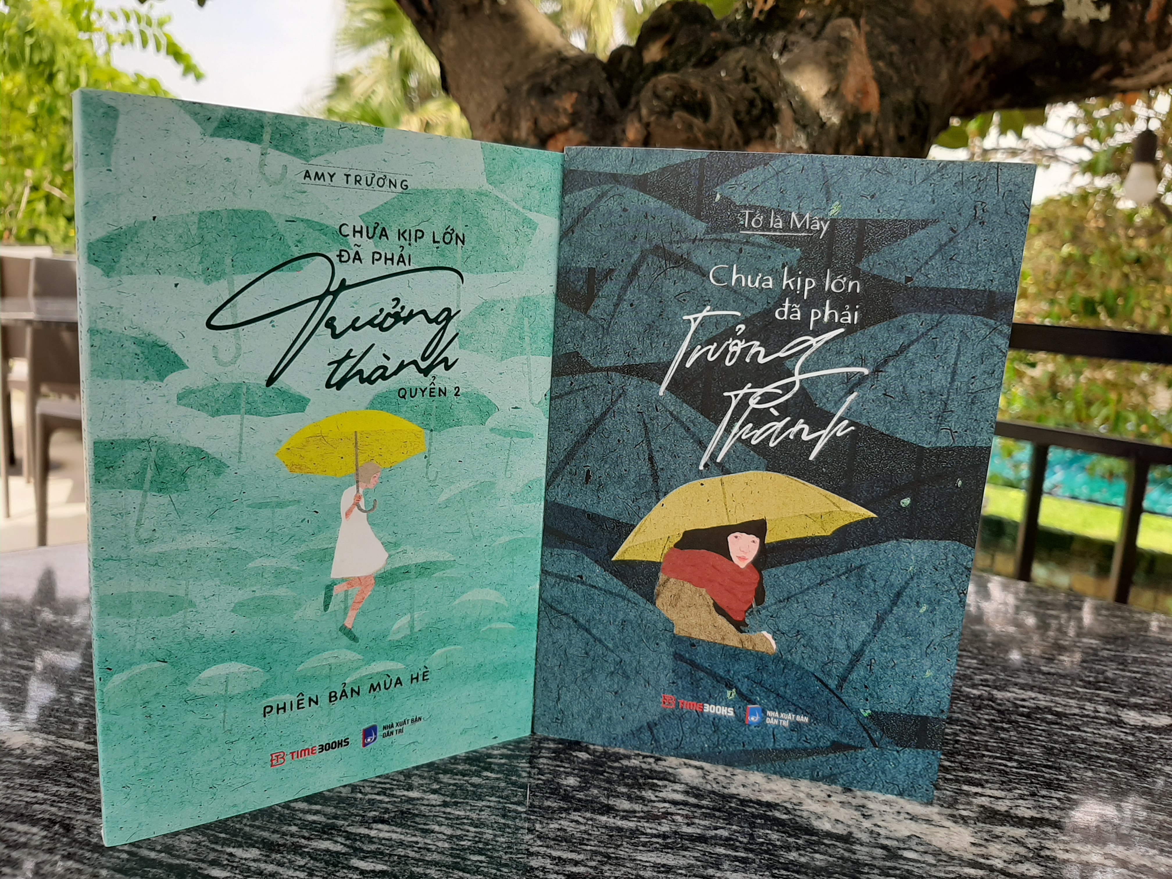 Combo 2 Cuốn: Chưa Kịp Lớn Đã Phải Trưởng Thành
