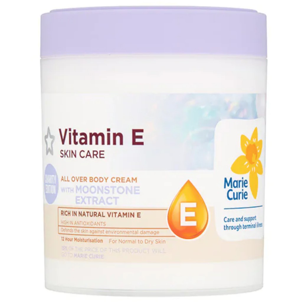 Dưỡng thể Superdrugs Vitamin E All Over Body Cream With Moonstone Extract