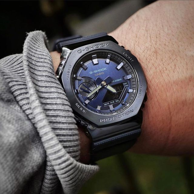 Đồng hồ nam dây nhựa Casio G-Shock chính hãng GM-2100N-2ADR