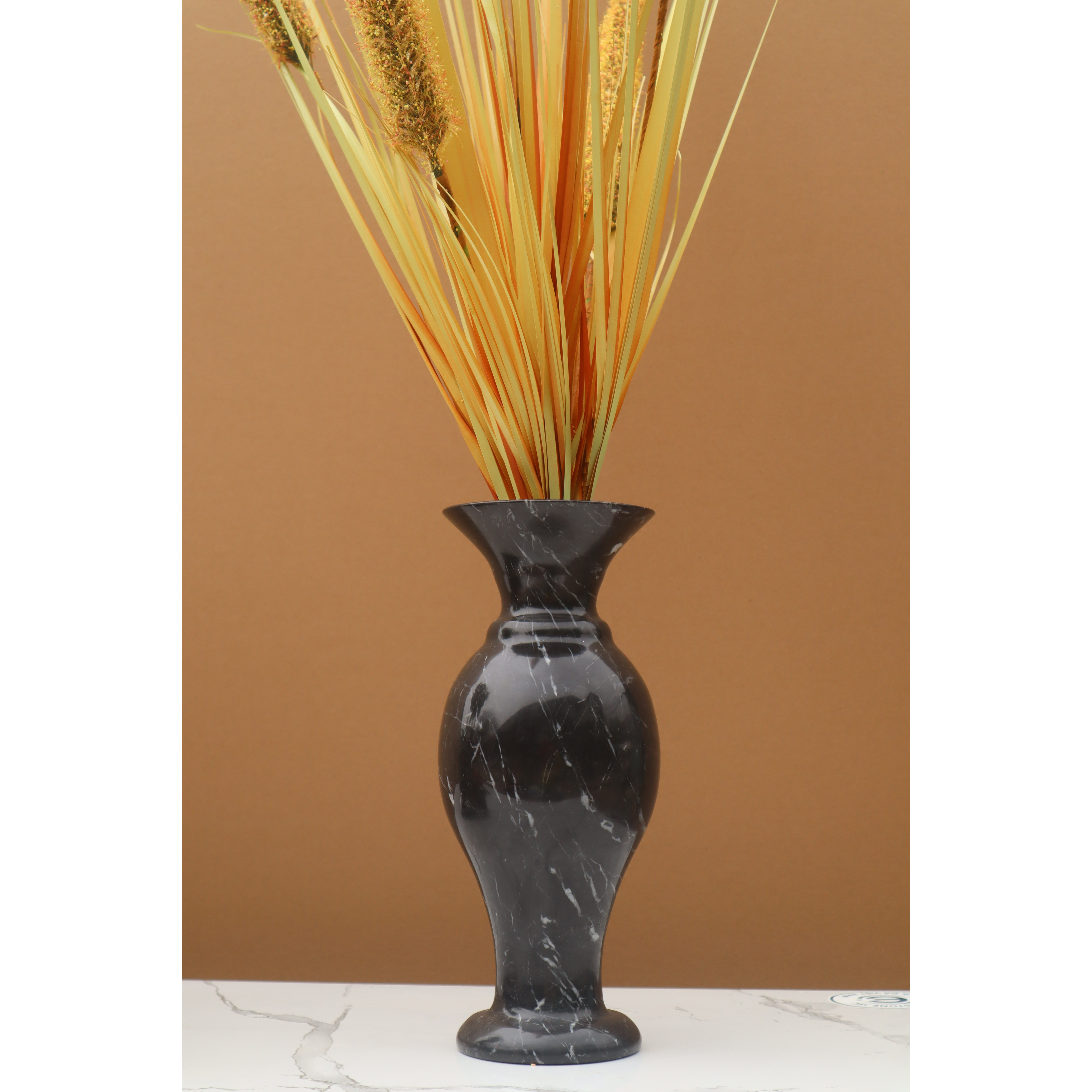 Bình hoa đá tự nhiên KT32,5 x 14cm Đen ý