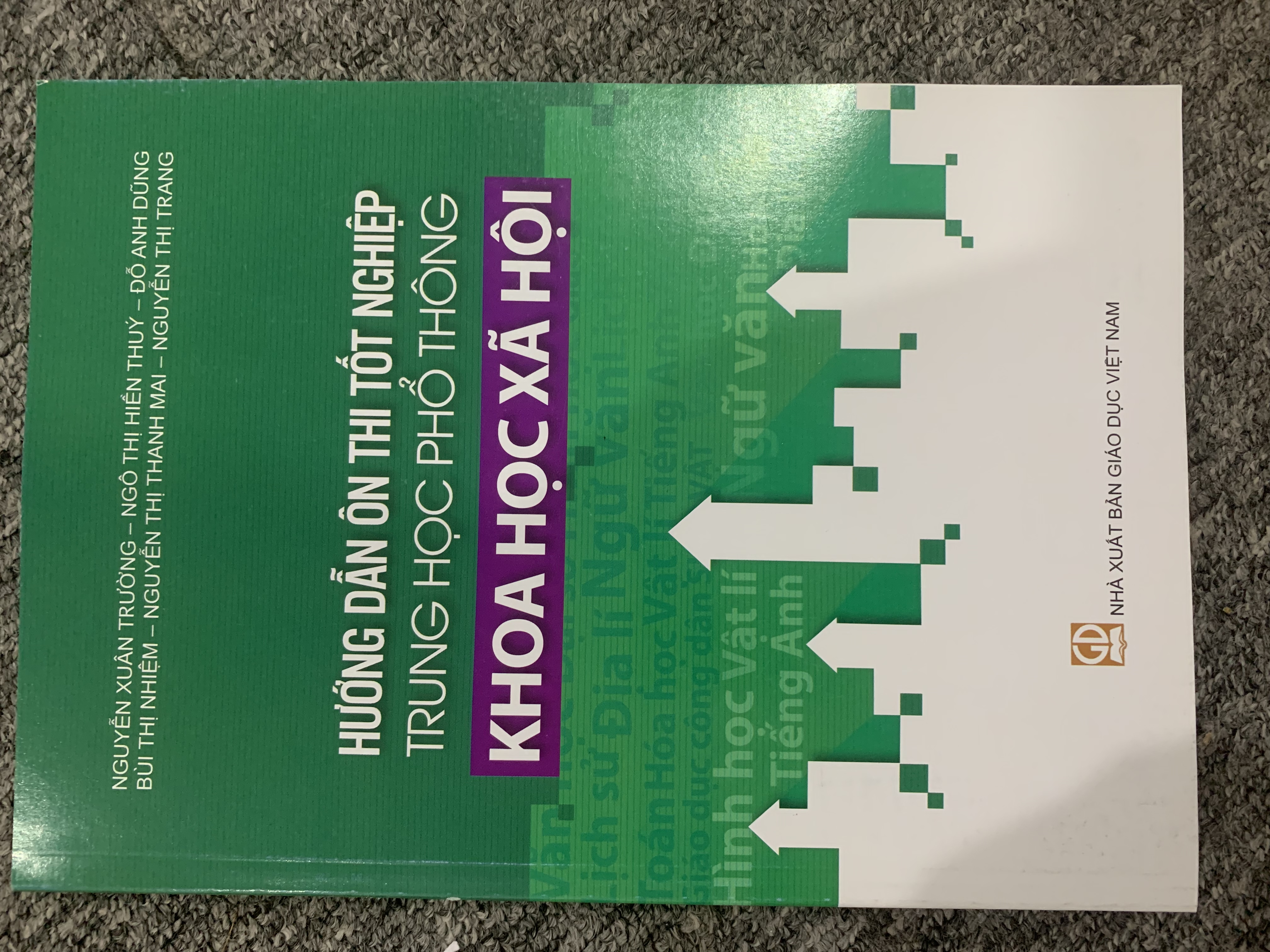 Sách - Hướng dẫn ôn thi tốt nghiệp THPT quốc gia năm học 2022 - 2023 Khoa học xã hội