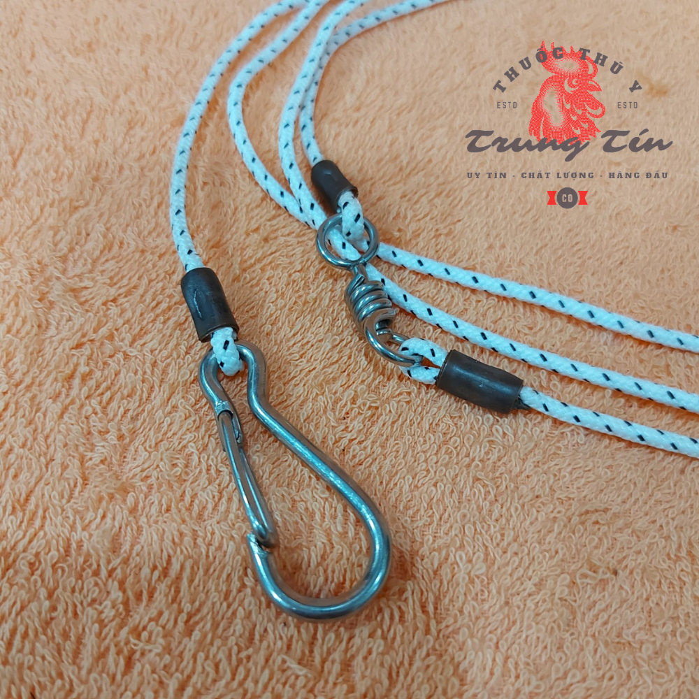 Dây cột gà siêu chất lượng , bao chắc chắn - mẫu mới - TRE + NÒI đều sài được - dài 1 mét 8 . da bò . móc khớp chống xoắn inox